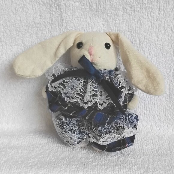 Stuffed 5 1/4" (Standing) Handcrafted Long Eared Bunny Rabbit!! - Picture 1 of 2